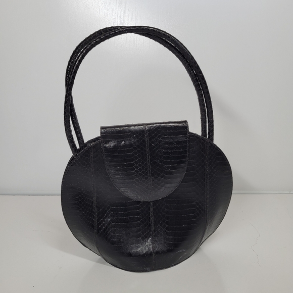 Vintage Made in Italy Faux Crocodile Black Handbag Textured Flap Closure Grunge‎ - Picture 3 of 17